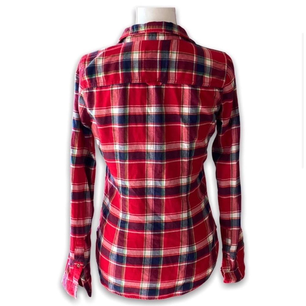 Plaid Checkered Button-Down Top XS – Cozy Fall/Winter 🍂✨ - Picture 7 of 10